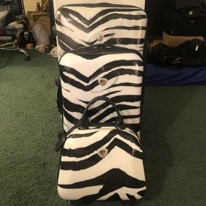 Zebra Luggage Set - Hardside Suitcase